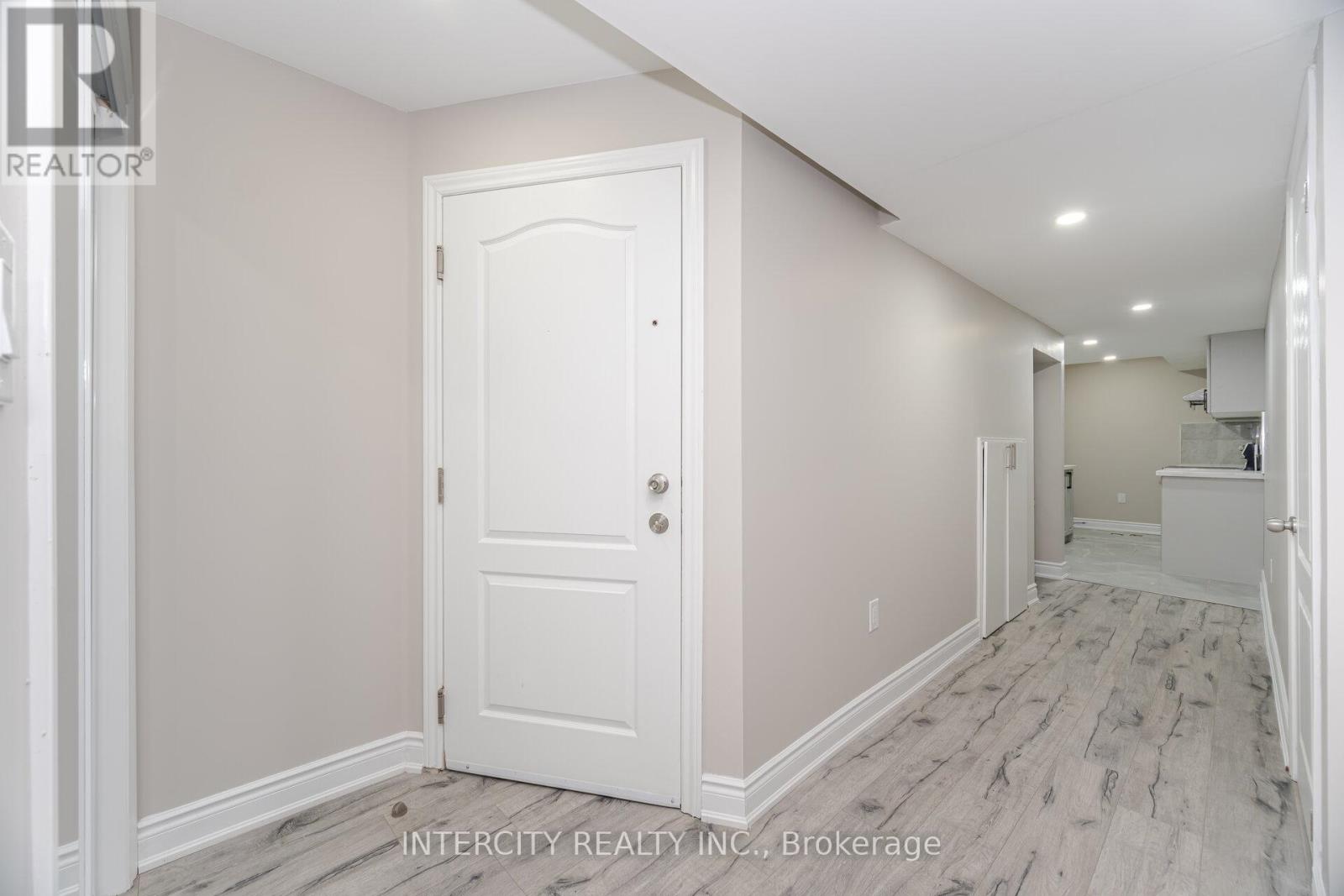 26 Fordham Road, Brampton, Ontario  L6Y 6J6 - Photo 35 - W12161789