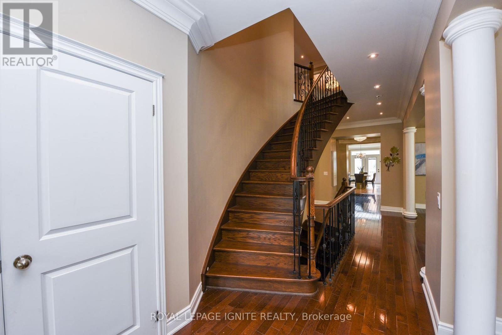 8 Scotchmere Crescent, Brampton, Ontario  L6P 3A7 - Photo 29 - W12204698