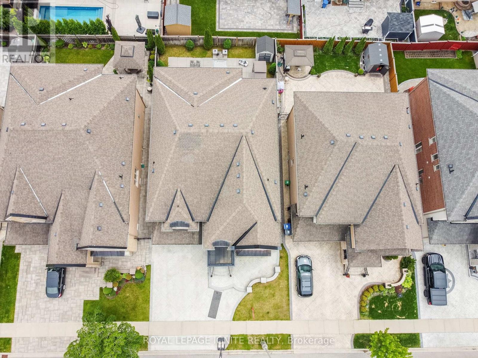 8 Scotchmere Crescent, Brampton, Ontario  L6P 3A7 - Photo 43 - W12204698