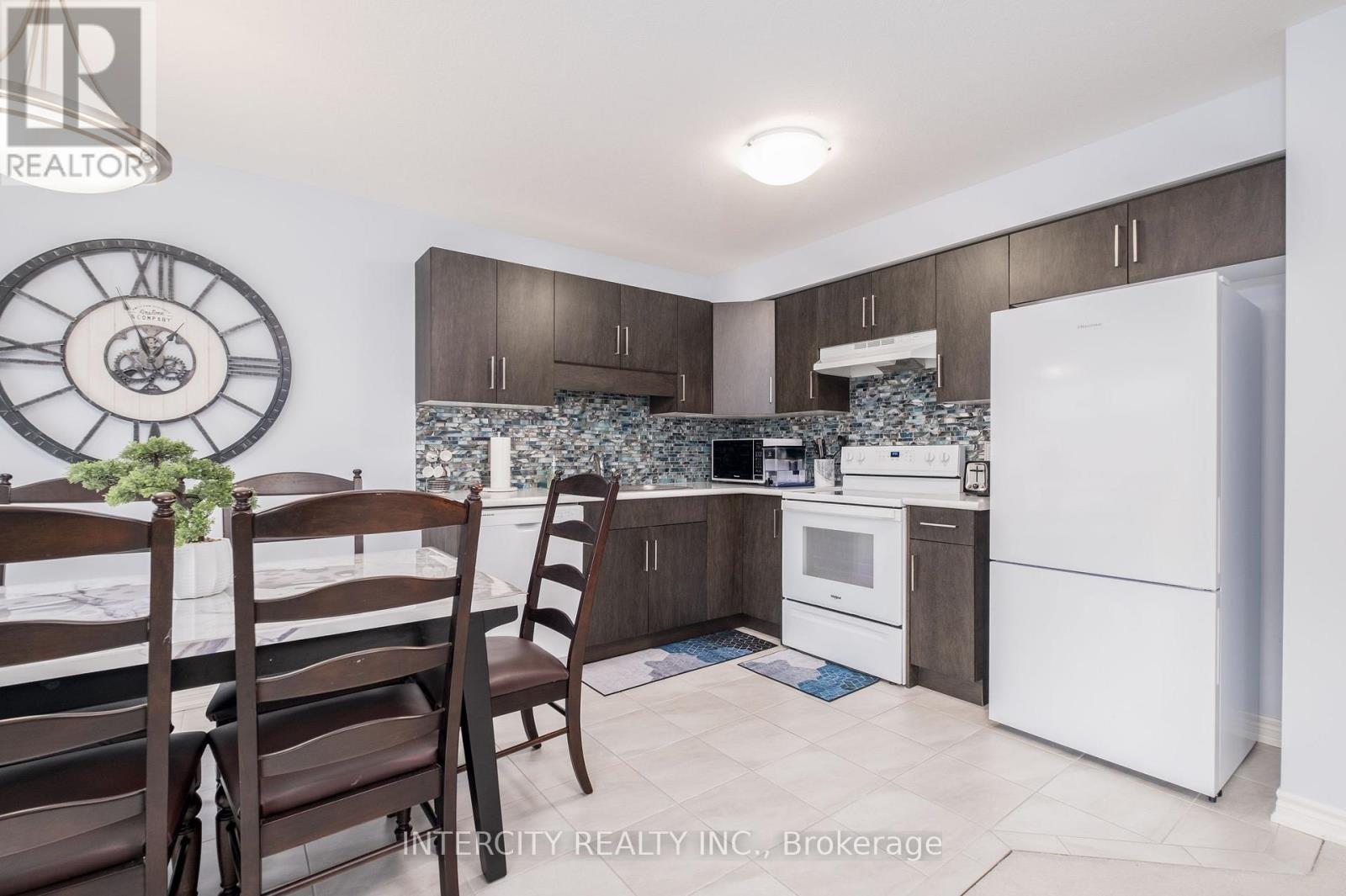 13 - 7945 Oldfield Road, Niagara Falls (Oldfield), Ontario  L2G 0Z4 - Photo 8 - X12206846