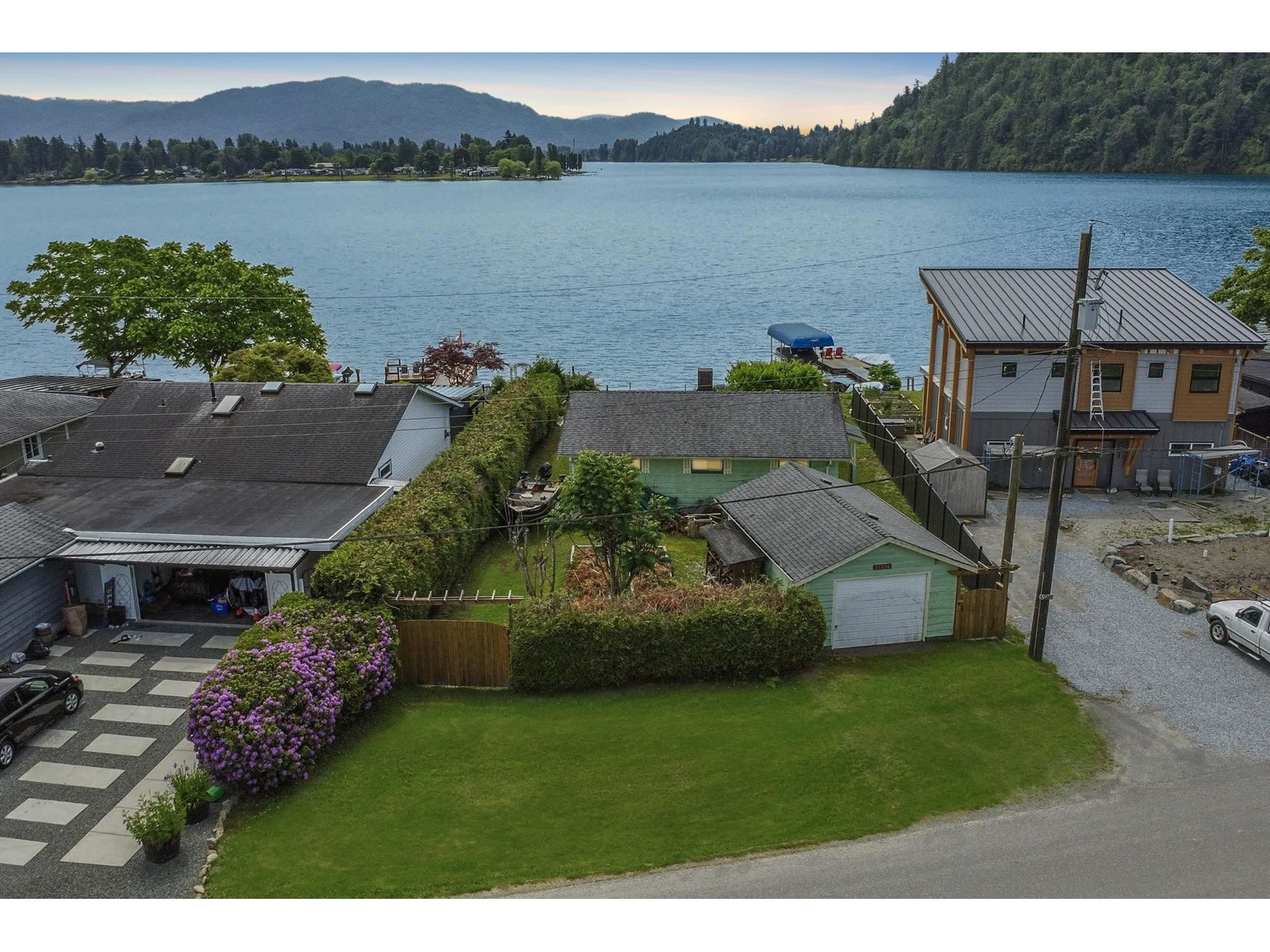 35256 Sward Road, Mission, British Columbia  V2V 7H2 - Photo 1 - R3012420