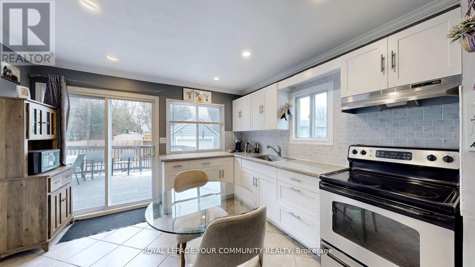 8 Hardwood Drive, Georgina, Ontario  L0E 1L0 - Photo 13 - N12207024