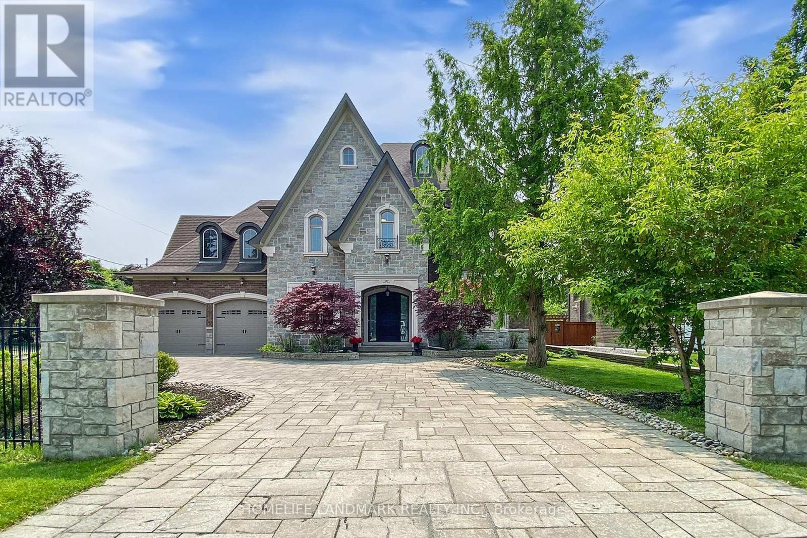 127 May Avenue, Richmond Hill, Ontario  L4C 3S8 - Photo 1 - N12207041