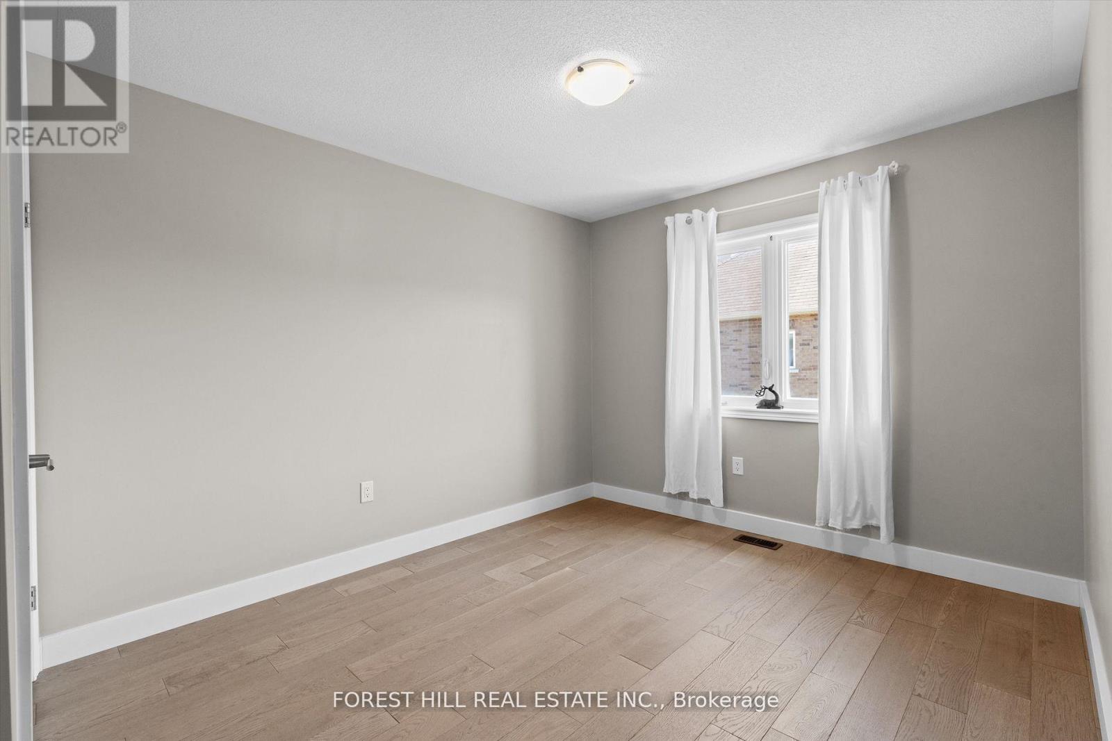 52 Luisa Street, Bradford West Gwillimbury (Bradford), Ontario  L3Z 0P1 - Photo 21 - N12207108