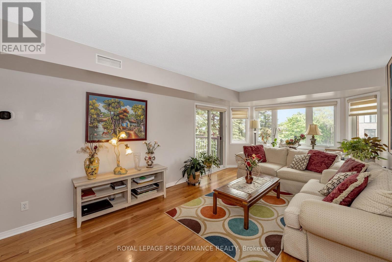 203 - 1921 St Joseph Boulevard, Ottawa, Ontario  K1C 0A3 - Photo 8 - X12207144