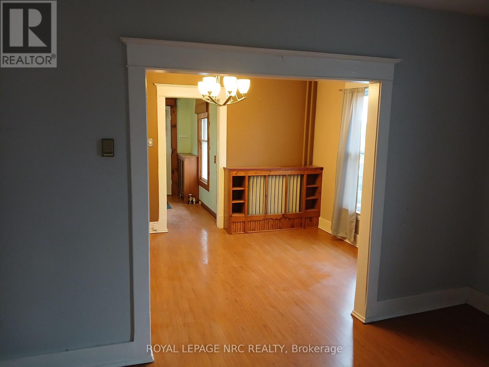 20 Hayes Road, Thorold, Ontario  L2V 1L8 - Photo 8 - X12207134