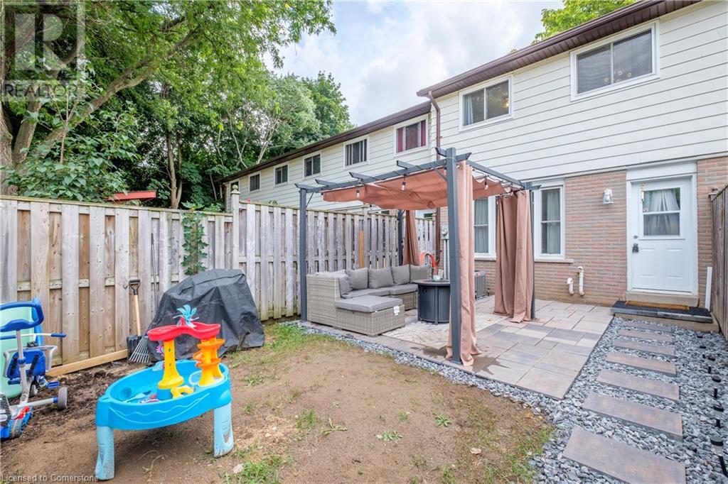 379 Darling Street Unit# 17, Brantford, Ontario  N3S 7G4 - Photo 2 - 40738981