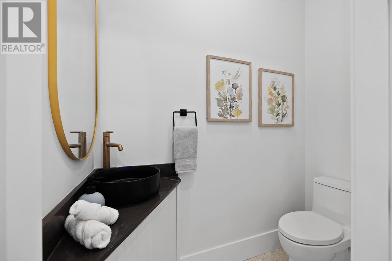 2 4579 Culloden Street, Vancouver, British Columbia  V5V 4X7 - Photo 12 - R3012810
