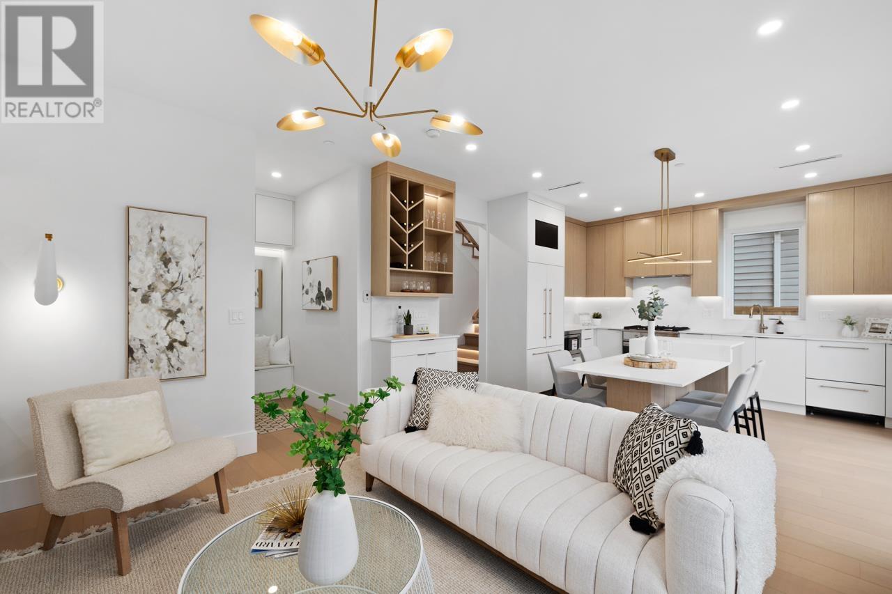 2 4579 Culloden Street, Vancouver, British Columbia  V5V 4X7 - Photo 4 - R3012810