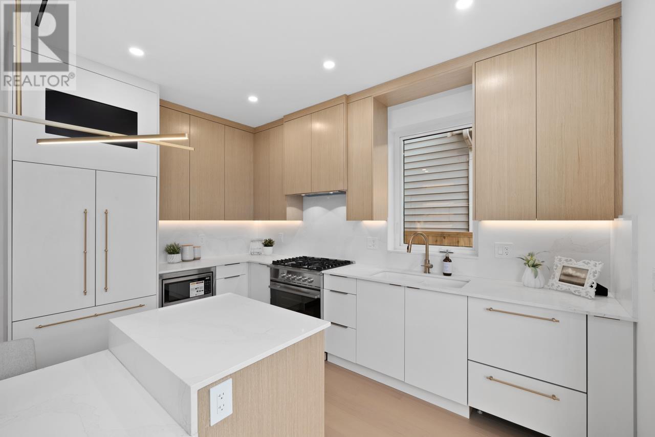 2 4579 Culloden Street, Vancouver, British Columbia  V5V 4X7 - Photo 9 - R3012810