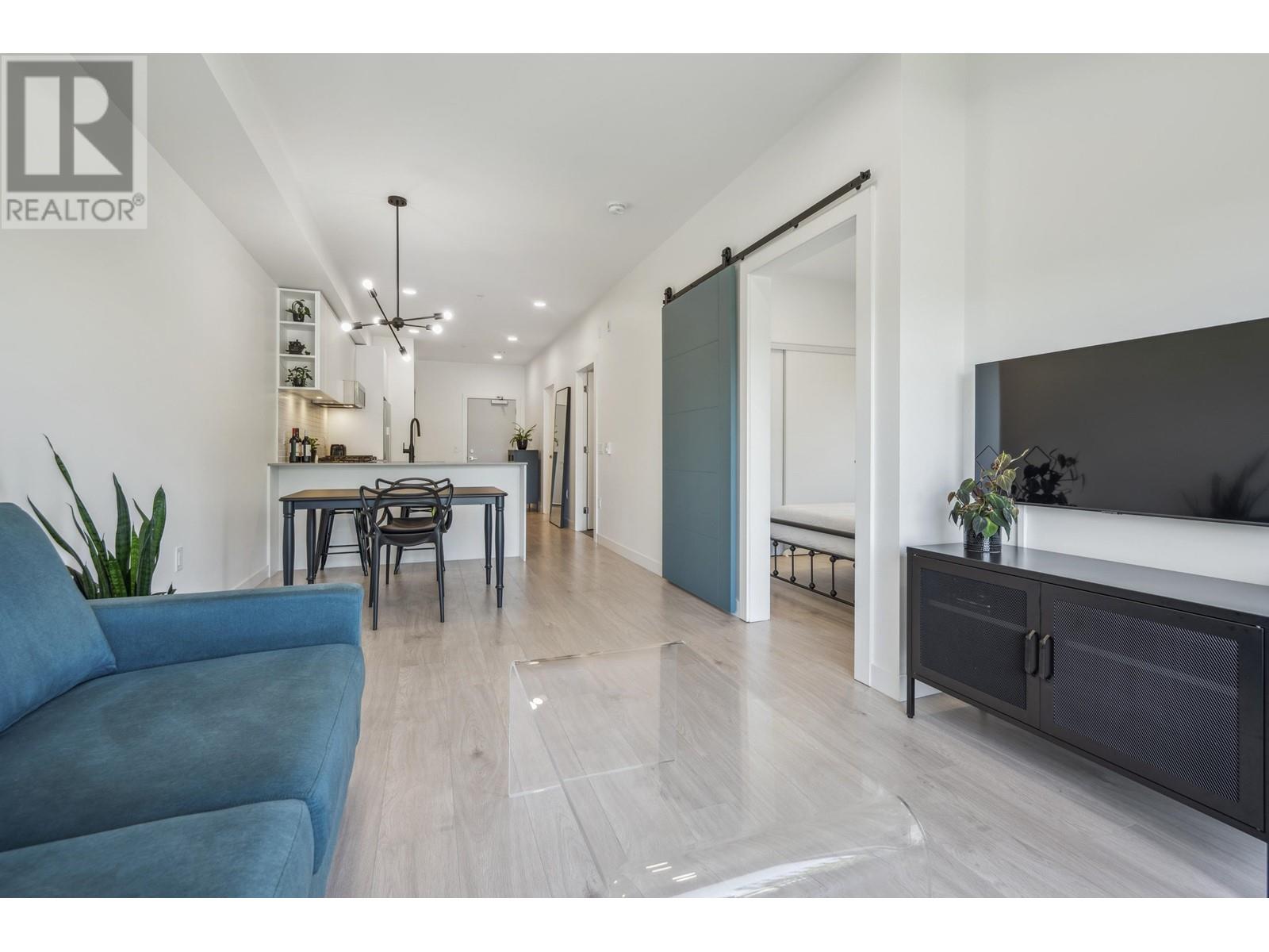 314 2345 Rindall Avenue, Port Coquitlam, British Columbia  V3C 1V3 - Photo 11 - R3012811