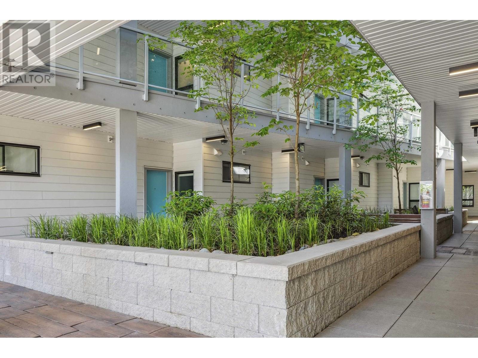 314 2345 Rindall Avenue, Port Coquitlam, British Columbia  V3C 1V3 - Photo 3 - R3012811