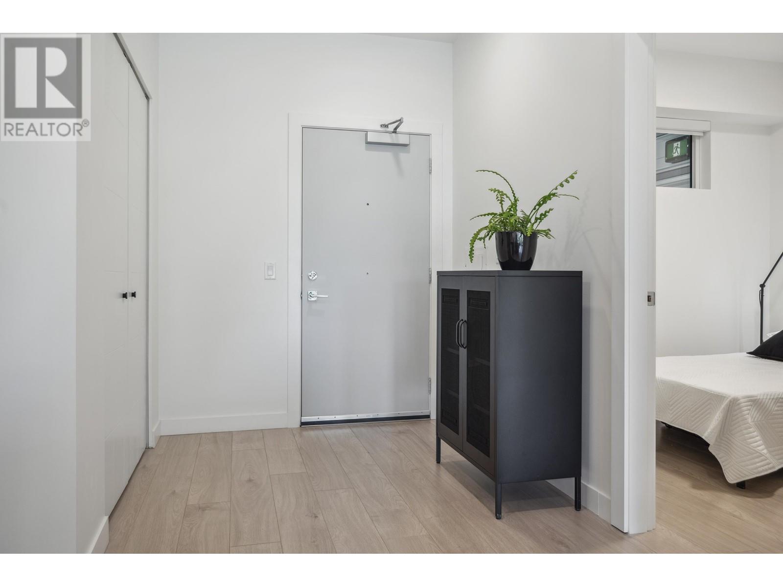 314 2345 Rindall Avenue, Port Coquitlam, British Columbia  V3C 1V3 - Photo 7 - R3012811