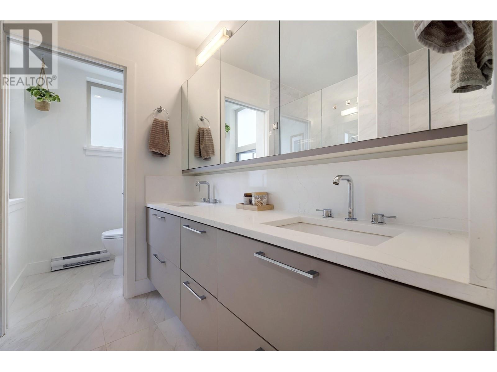 2315 St Johns Street, Port Moody, British Columbia  V3H 0K4 - Photo 19 - R3012822
