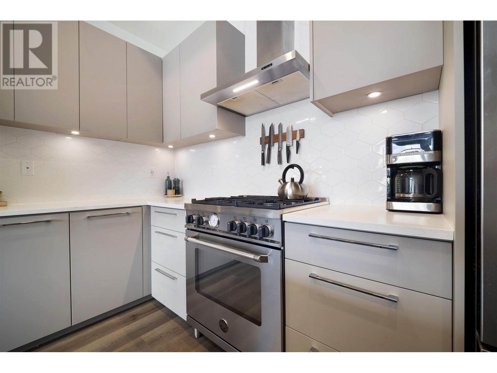 2315 St Johns Street, Port Moody, British Columbia  V3H 0K4 - Photo 7 - R3012822