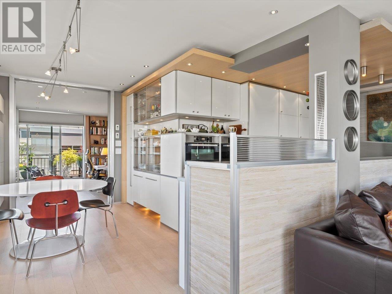 601 1975 Pendrell Street, Vancouver, British Columbia  V6G 1T6 - Photo 13 - R3012836