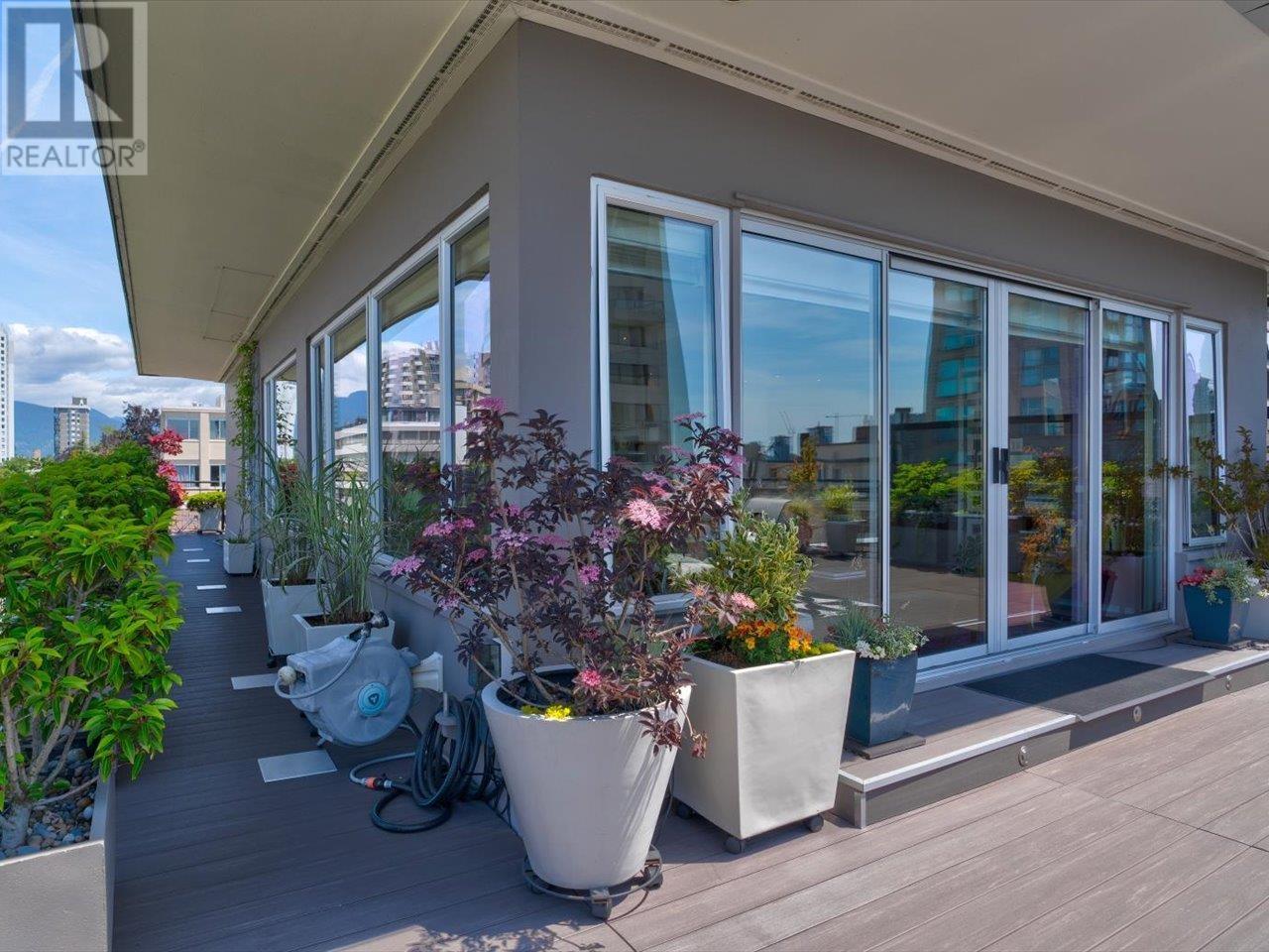 601 1975 Pendrell Street, Vancouver, British Columbia  V6G 1T6 - Photo 5 - R3012836