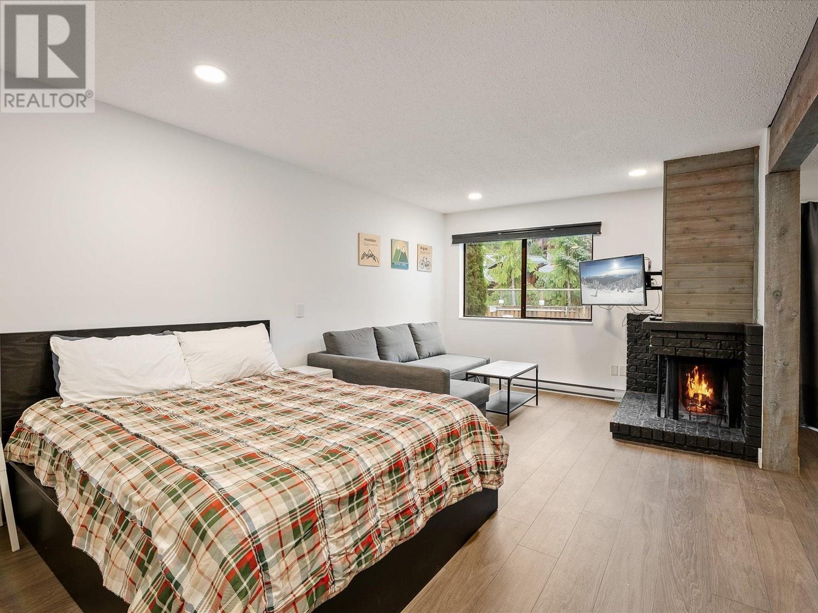 104 2129 Lake Placid Road, Whistler, British Columbia  V8E 0N4 - Photo 4 - R3012837