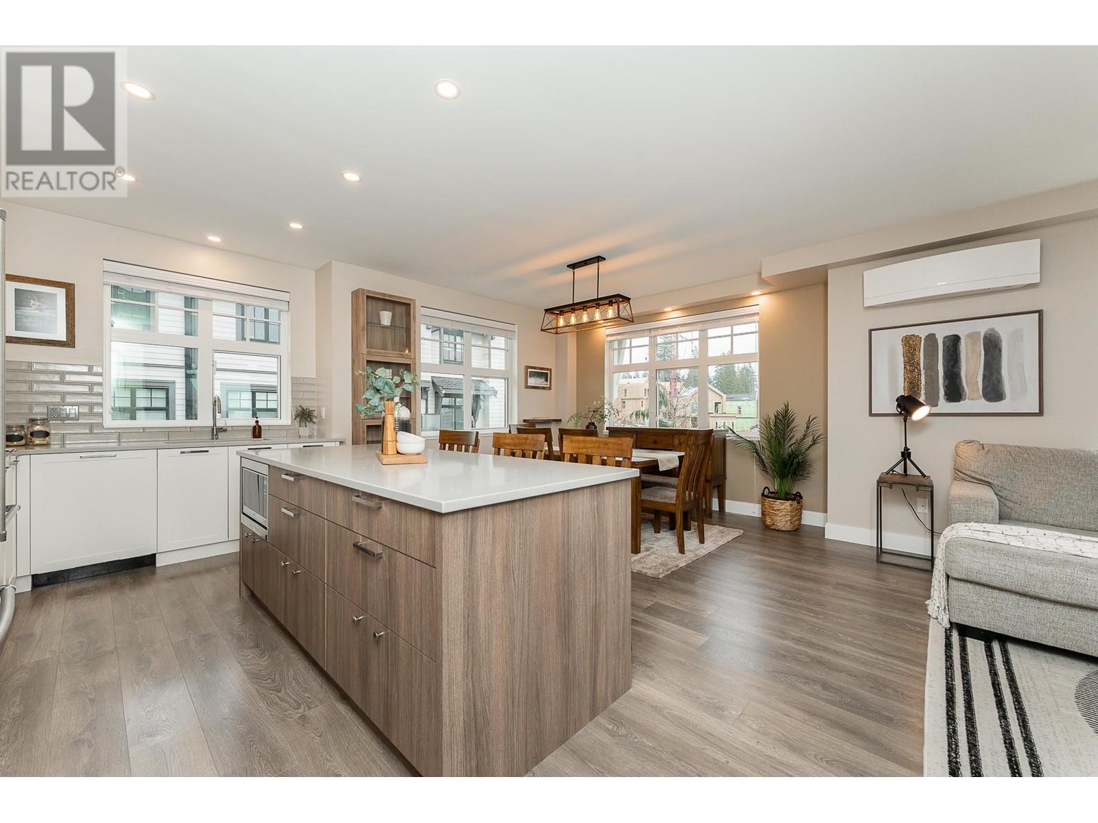 120 1290 Mitchell Street, Coquitlam, British Columbia  V3E 0N9 - Photo 4 - R3012855
