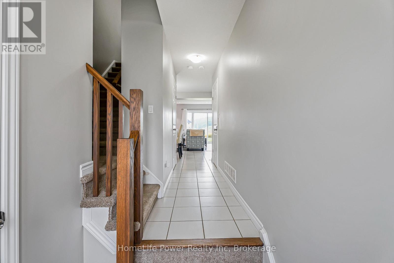 1426 Caen Avenue, Woodstock, Ontario  N4T 0J7 - Photo 2 - X12207139