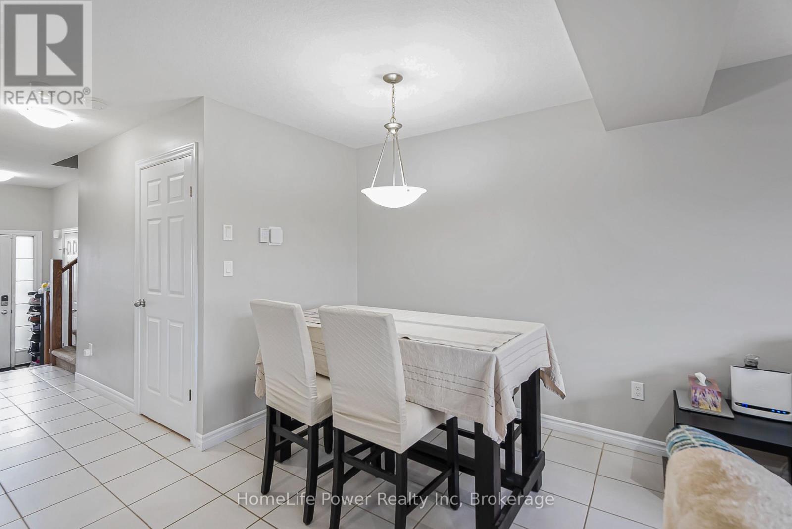 1426 Caen Avenue, Woodstock, Ontario  N4T 0J7 - Photo 9 - X12207139