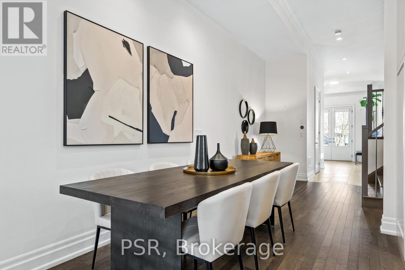 8 Willowbrook Road, Toronto, Ontario  M8Z 4A7 - Photo 8 - W12206976