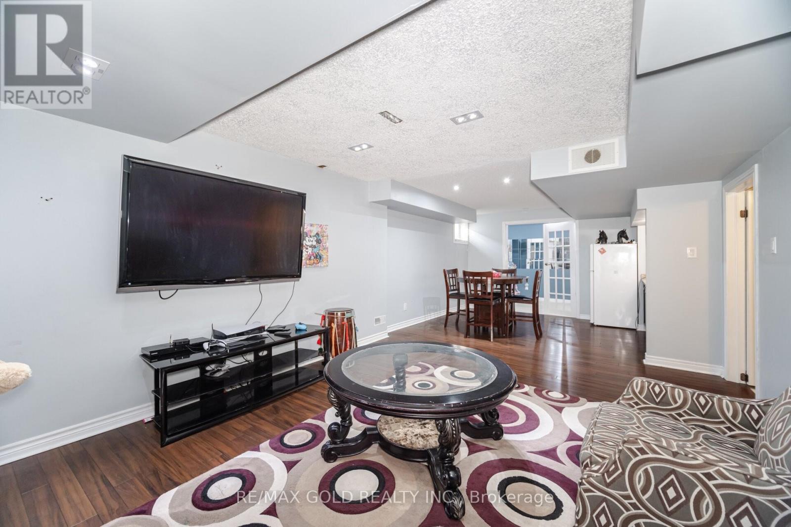 4 Fanfare Place, Brampton (Bram East), Ontario  L6P 3E2 - Photo 22 - W12207018