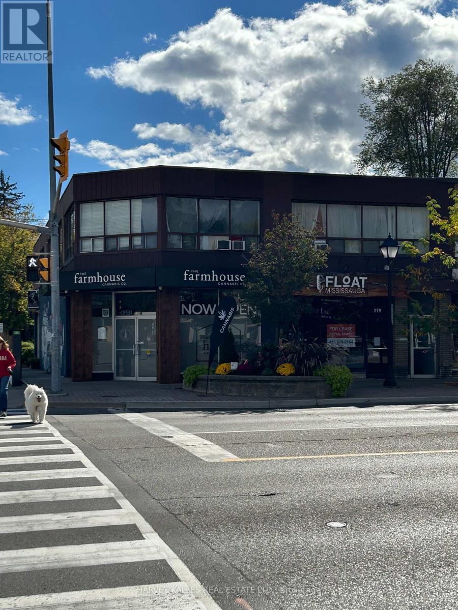 279 Lakeshore Road E, Mississauga, Ontario  L5G 1G8 - Photo 3 - W12207029