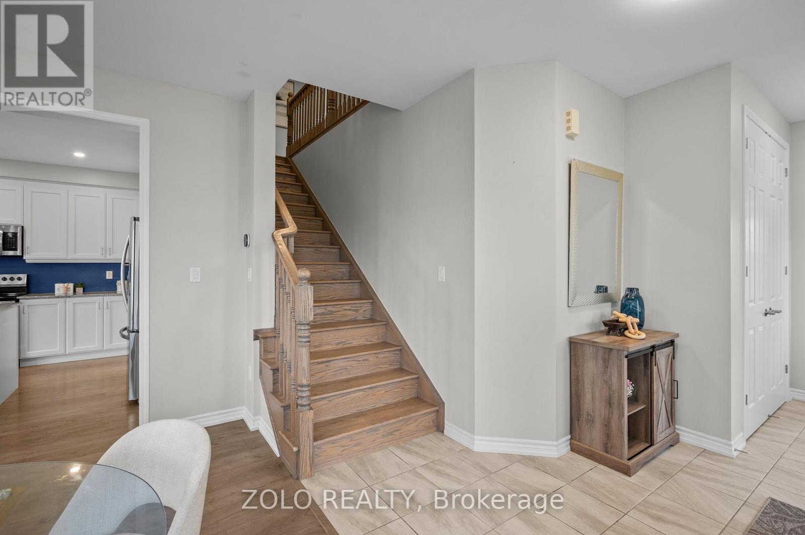 2 Circus Crescent, Brampton, Ontario  L7A 0H1 - Photo 20 - W12207031