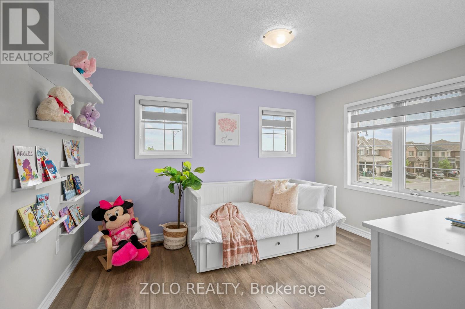 2 Circus Crescent, Brampton, Ontario  L7A 0H1 - Photo 26 - W12207031