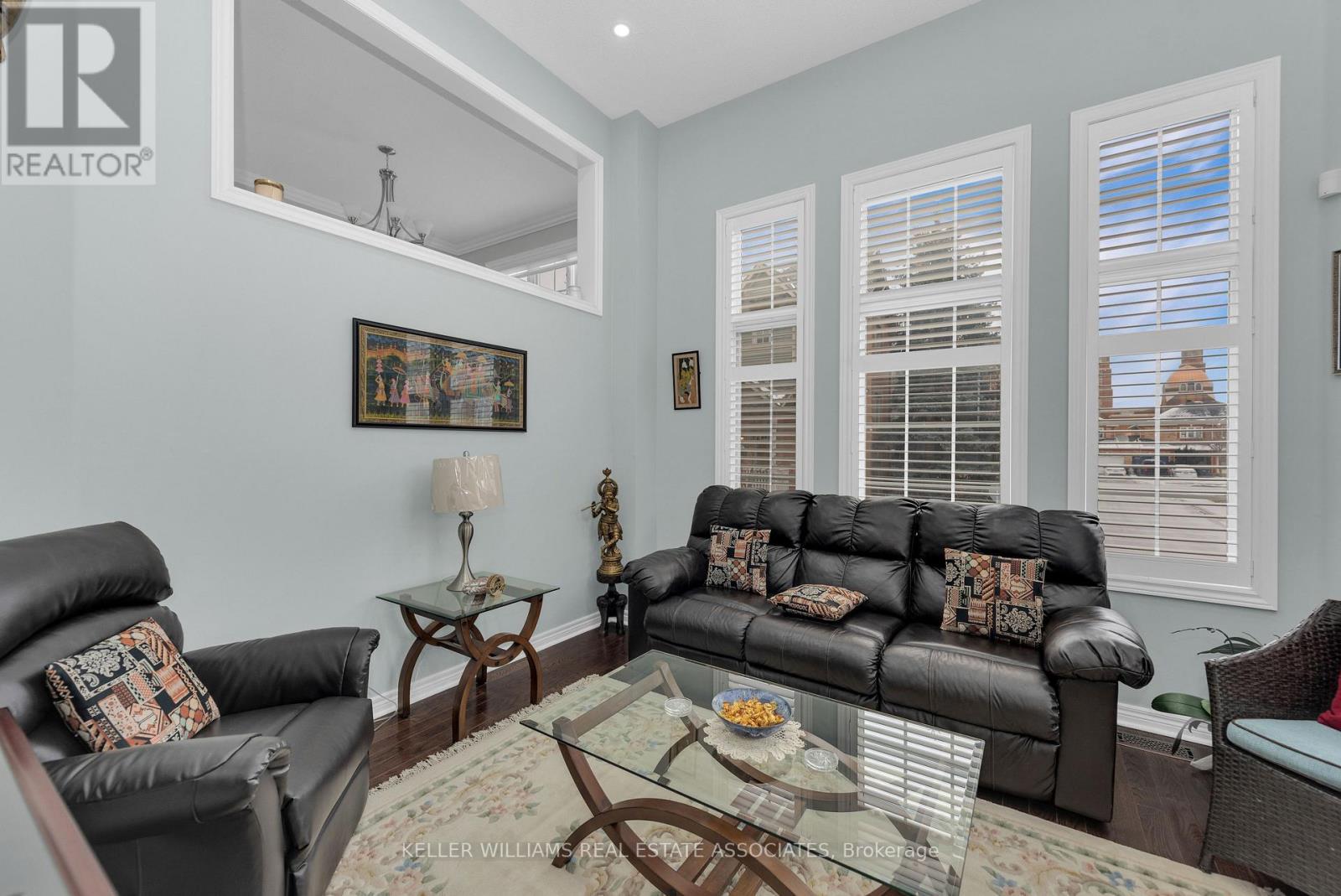 1 - 5031 East Mill Road, Mississauga, Ontario  L5V 2M5 - Photo 5 - W12207045