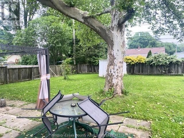 3320 Mckay, Windsor, Ontario  N9E 2R5 - Photo 3 - 25014514
