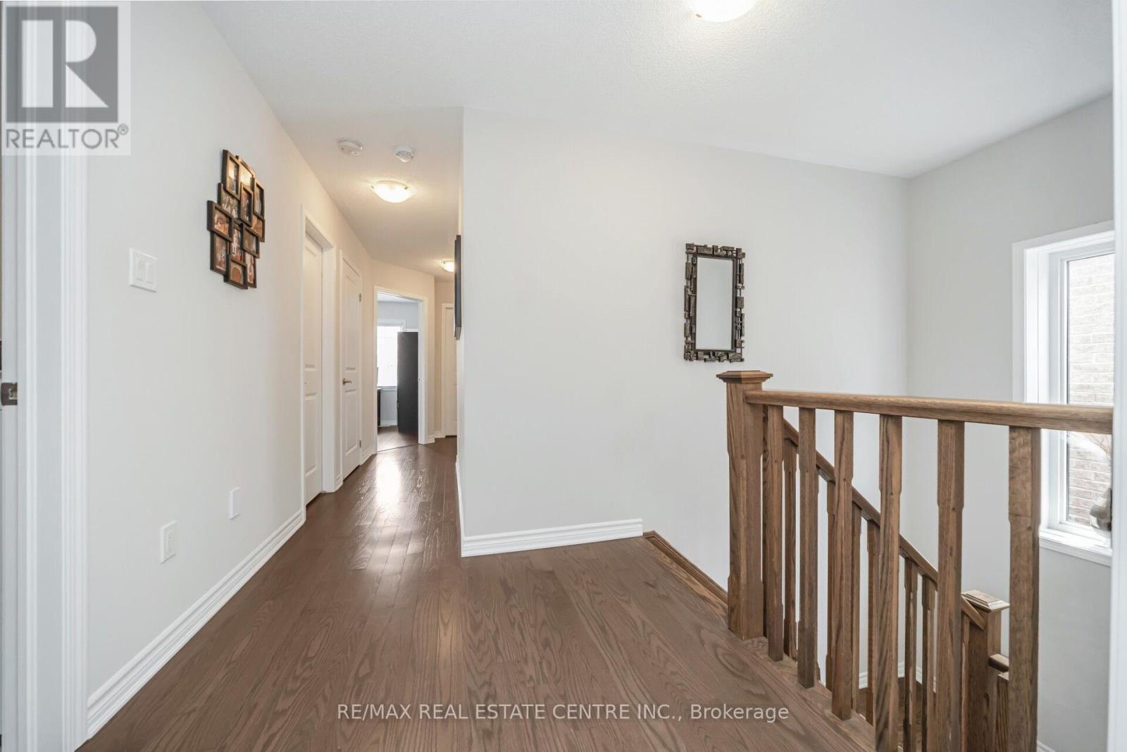 343 Emmett Landing, Milton, Ontario  L9E 0A6 - Photo 21 - W12207061