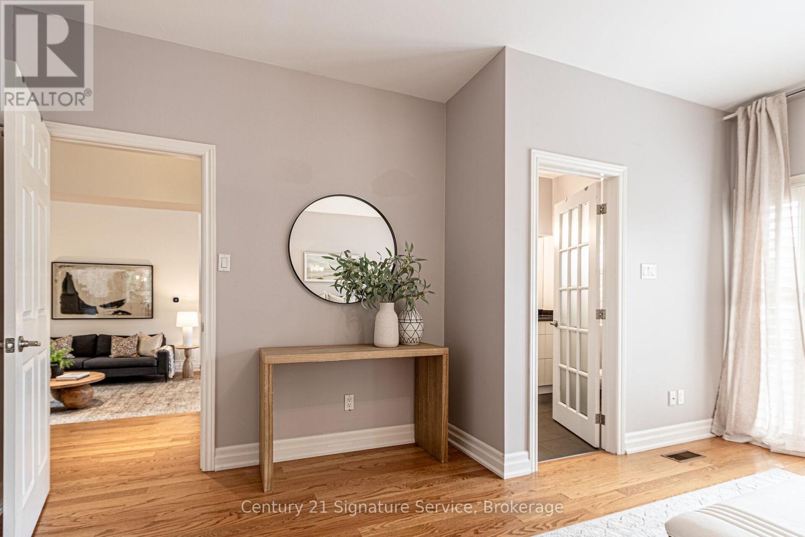 24 Joymar Drive, Mississauga (Streetsville), Ontario  L5M 1E9 - Photo 27 - W12207076