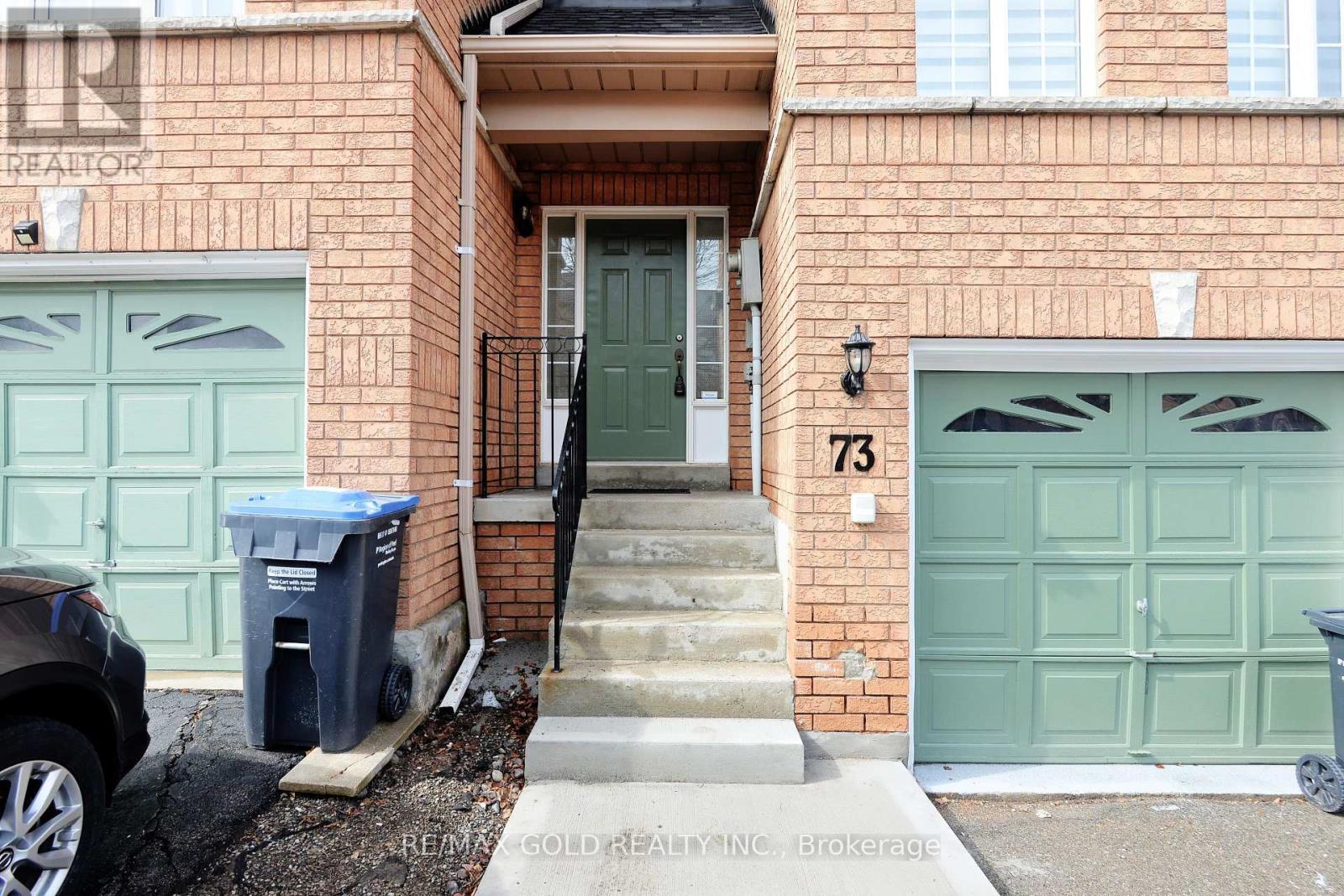 73 - 57 Brickyard Way, Brampton, Ontario  L6V 4M3 - Photo 2 - W12207078