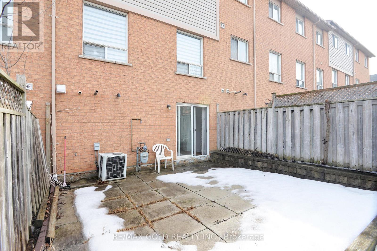 73 - 57 Brickyard Way, Brampton, Ontario  L6V 4M3 - Photo 31 - W12207078