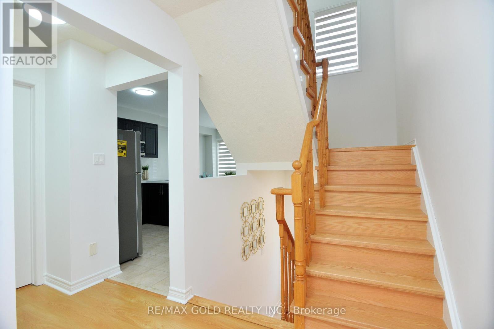 73 - 57 Brickyard Way, Brampton, Ontario  L6V 4M3 - Photo 5 - W12207078