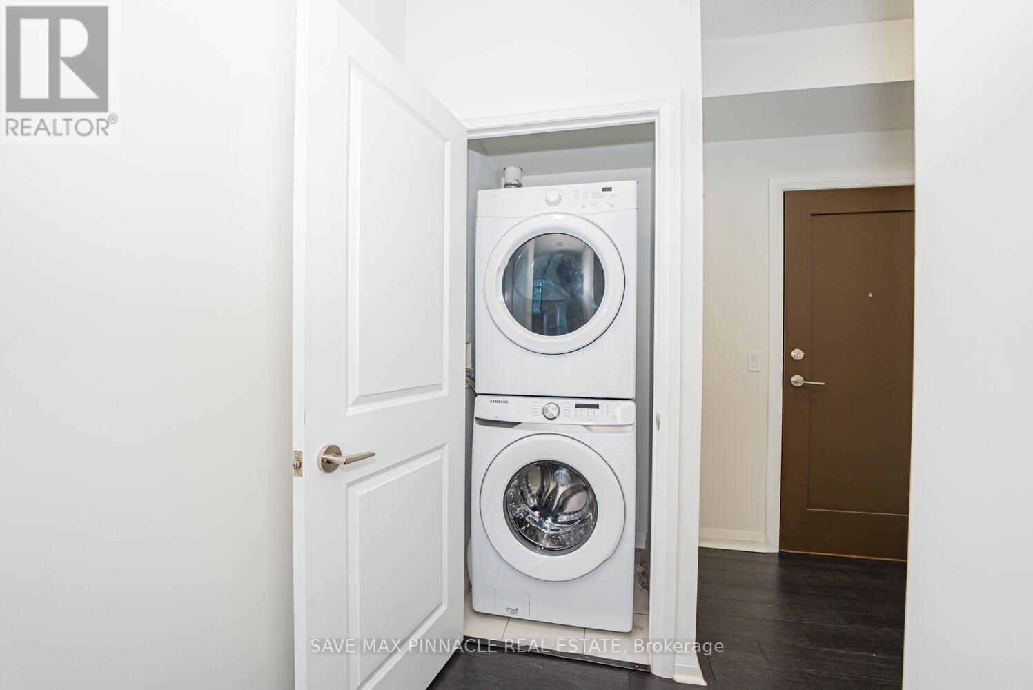 509 - 75 Eglinton Avenue W, Mississauga, Ontario  L5R 0E5 - Photo 27 - W12207099