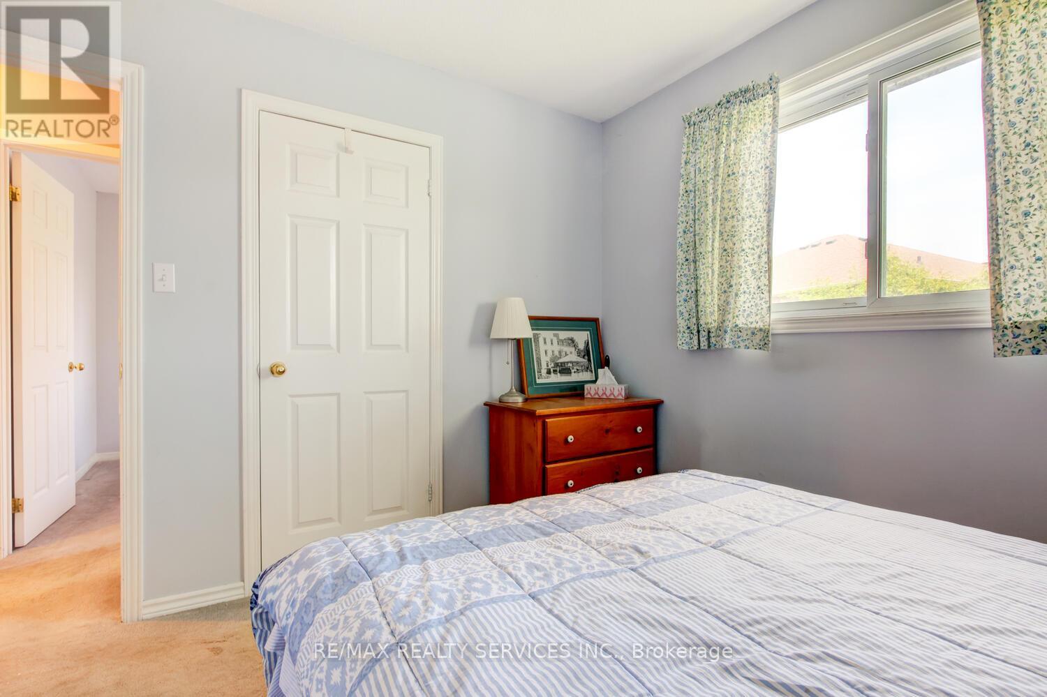 6 Wesmorland Avenue, Brampton, Ontario  L6Z 1E7 - Photo 23 - W12207104
