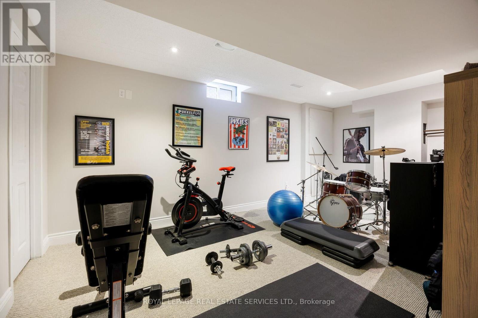 1061 Summit Ridge Drive, Oakville, Ontario  L6M 3K9 - Photo 45 - W12207120