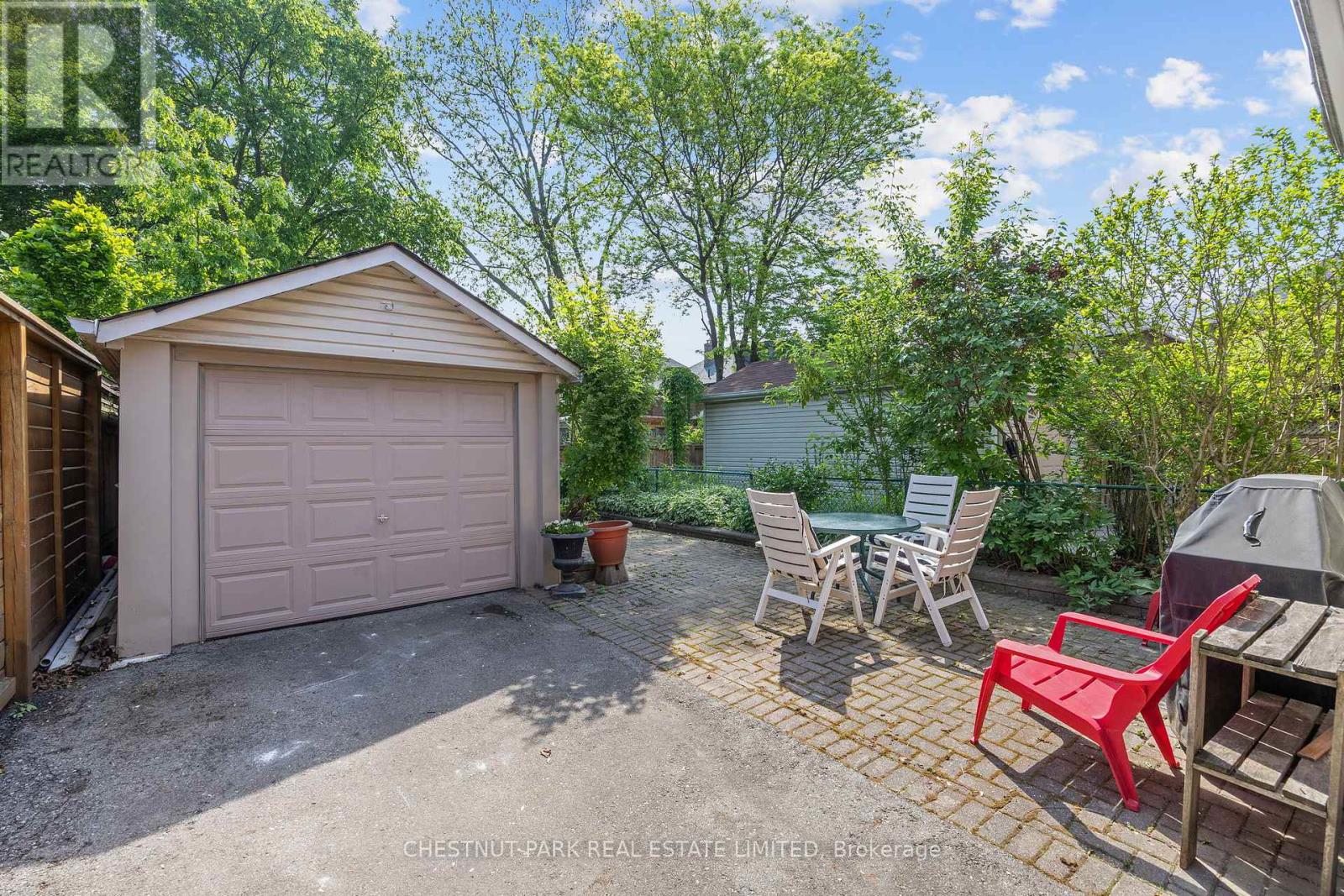 211 Greer Road, Toronto, Ontario  M5M 3N5 - Photo 25 - C12199673