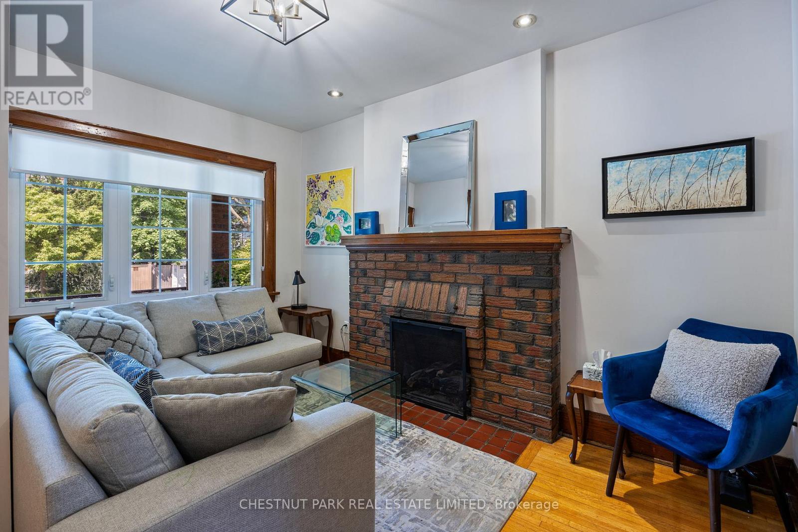 211 Greer Road, Toronto, Ontario  M5M 3N5 - Photo 5 - C12199673