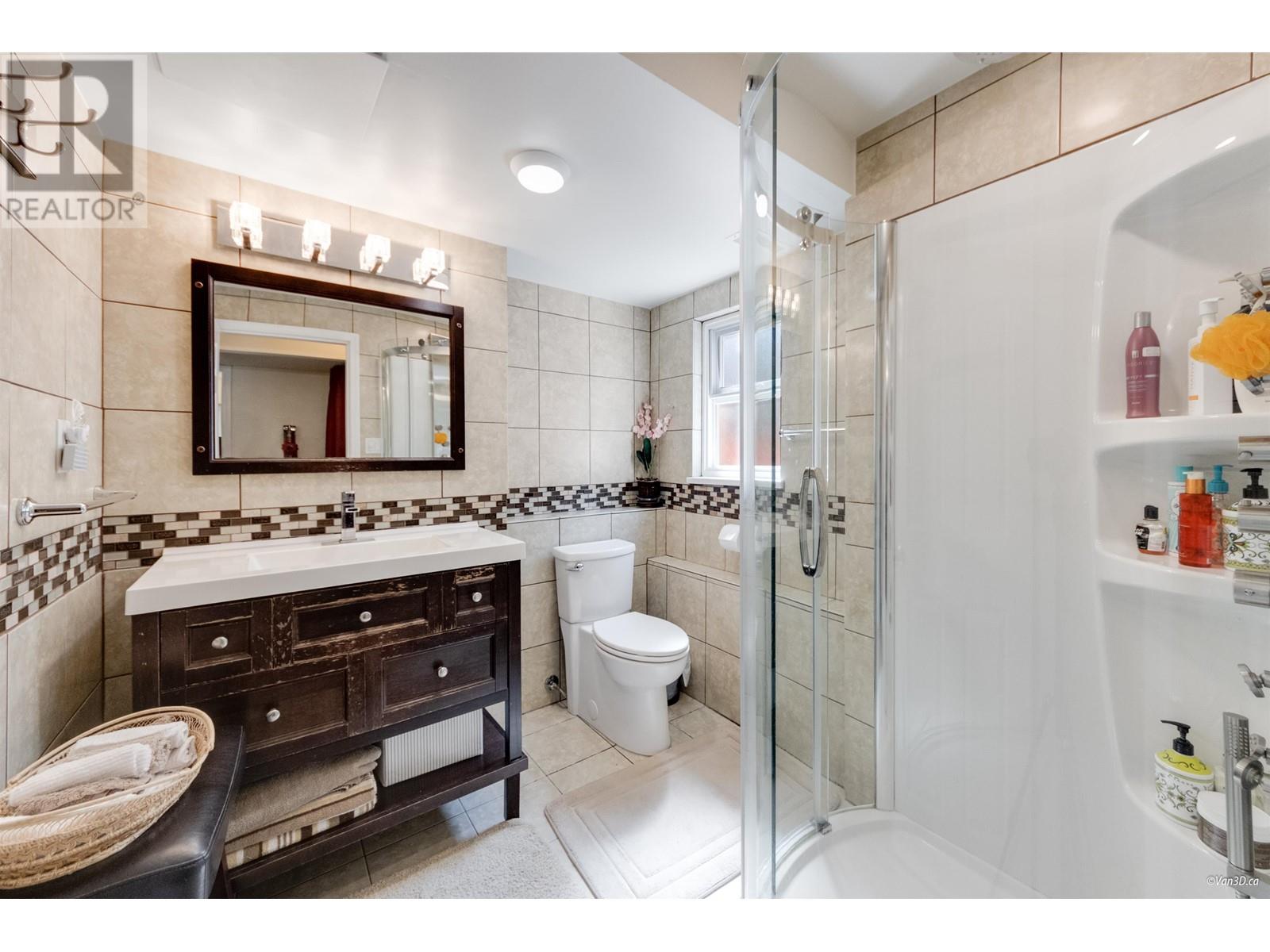 1068 Spruce Avenue, Port Coquitlam, British Columbia  V3B 4X6 - Photo 19 - R3012820