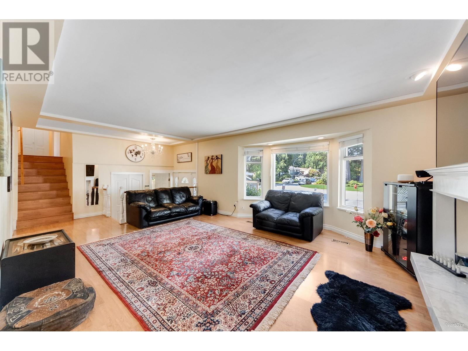 1068 Spruce Avenue, Port Coquitlam, British Columbia  V3B 4X6 - Photo 4 - R3012820