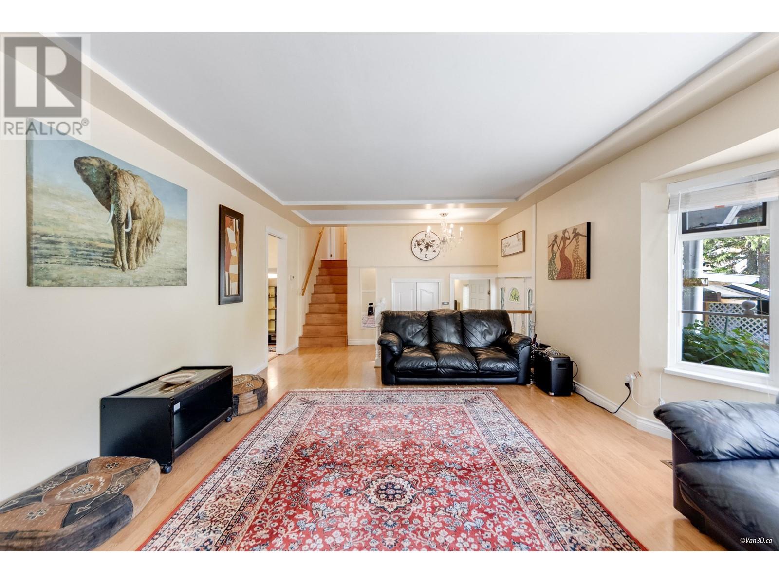 1068 Spruce Avenue, Port Coquitlam, British Columbia  V3B 4X6 - Photo 6 - R3012820