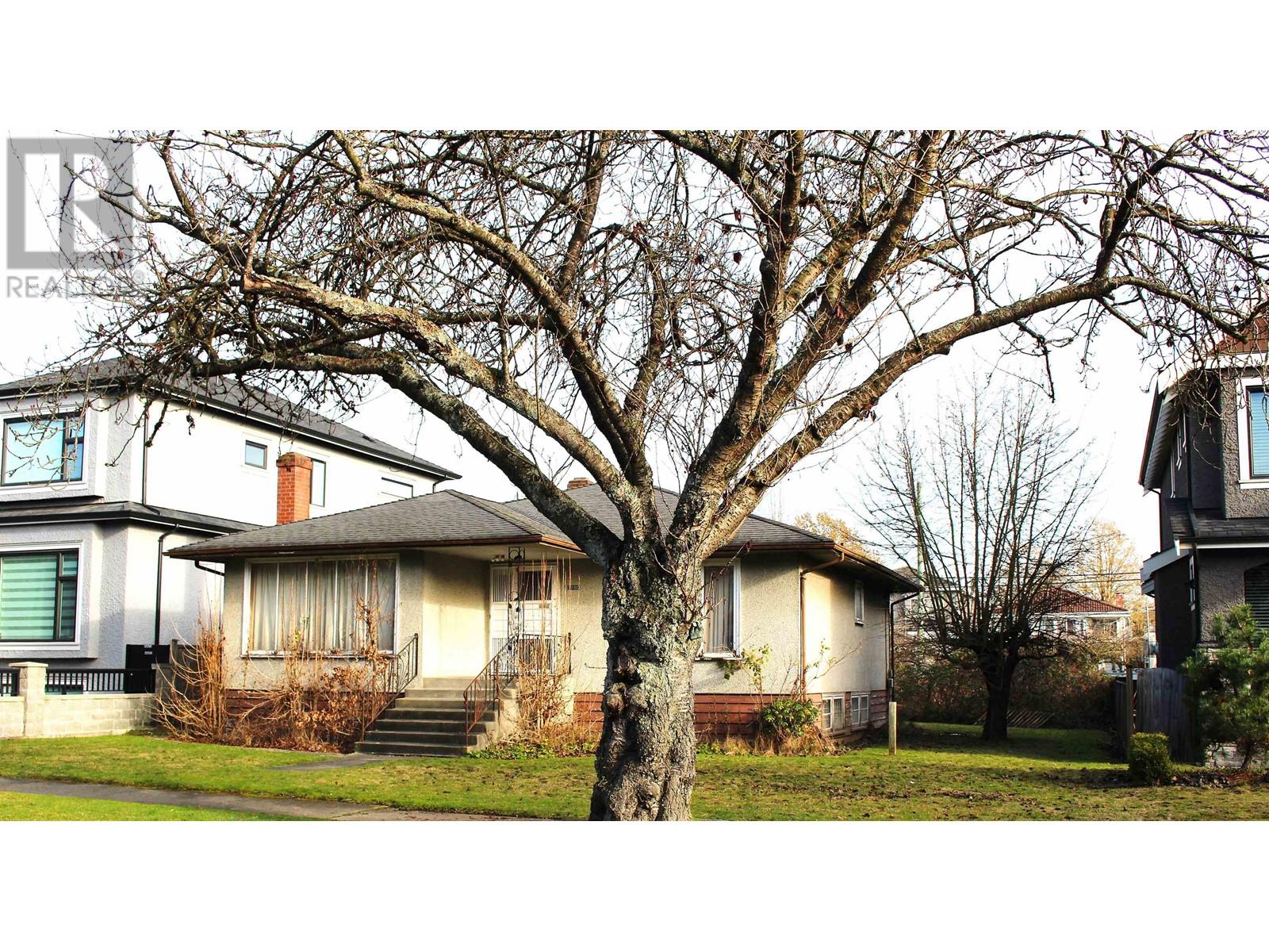 7160 Inverness Street, Vancouver, British Columbia  V5X 4G8 - Photo 2 - R3012849