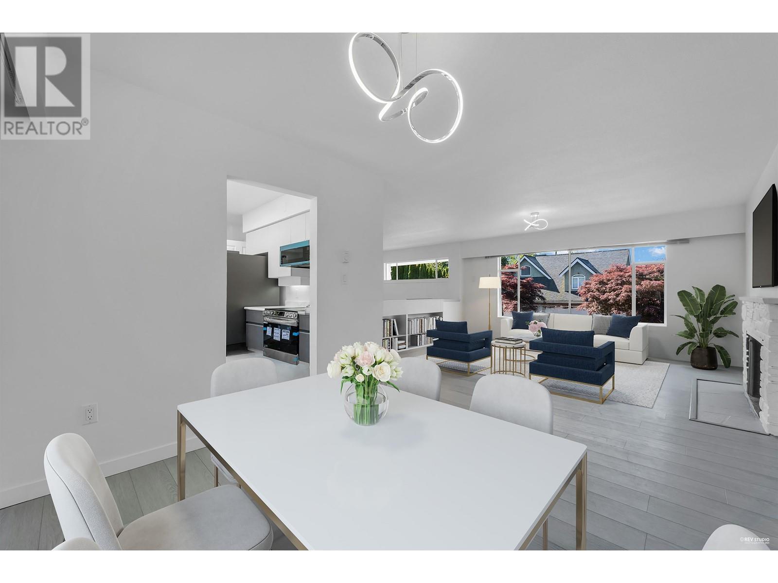 330 W Braemar Road, North Vancouver, British Columbia  V7N 2T5 - Photo 8 - R3012857