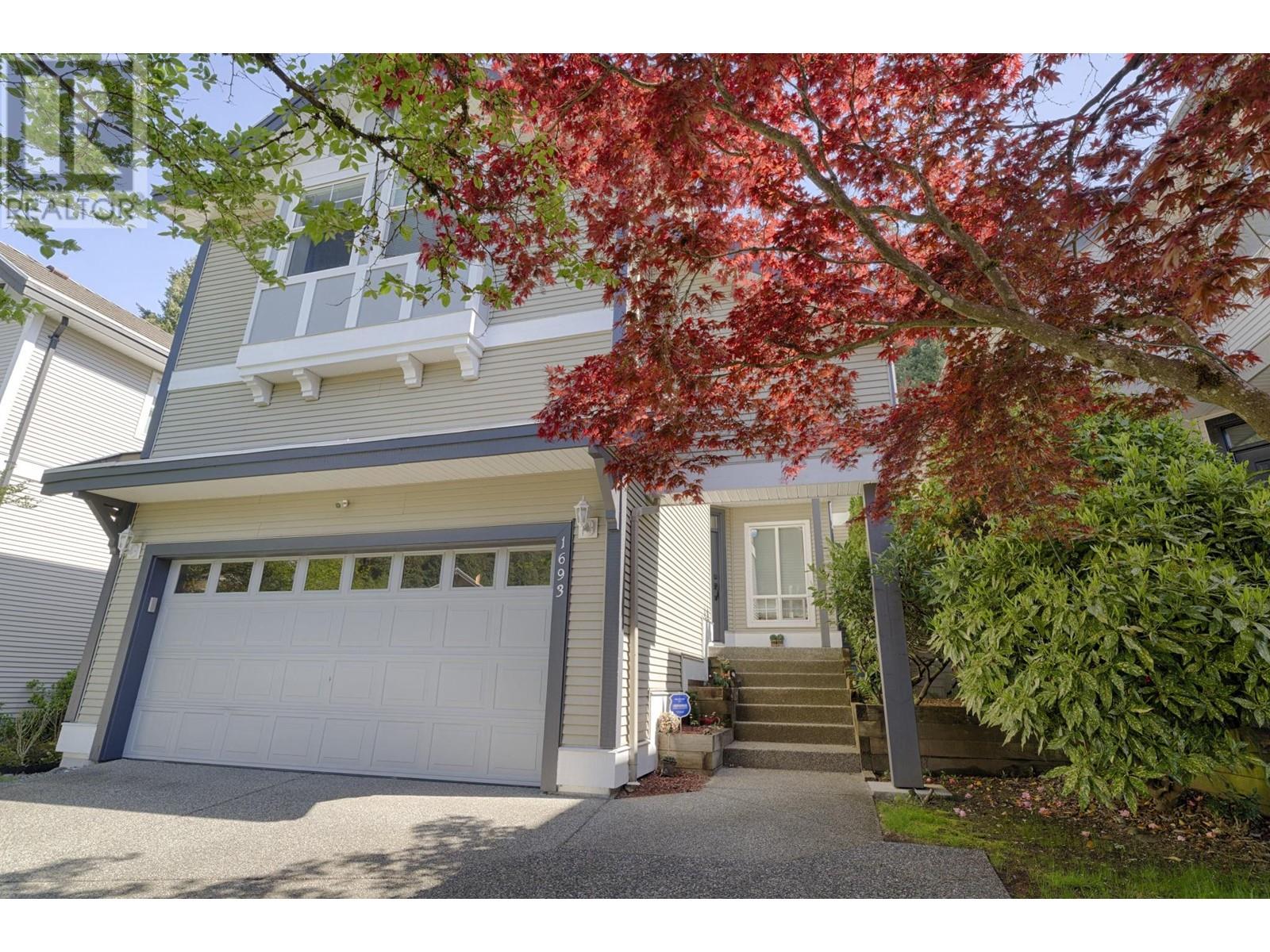 1693 Arbutus Place, Coquitlam, British Columbia  V3E 3K2 - Photo 2 - R3012858