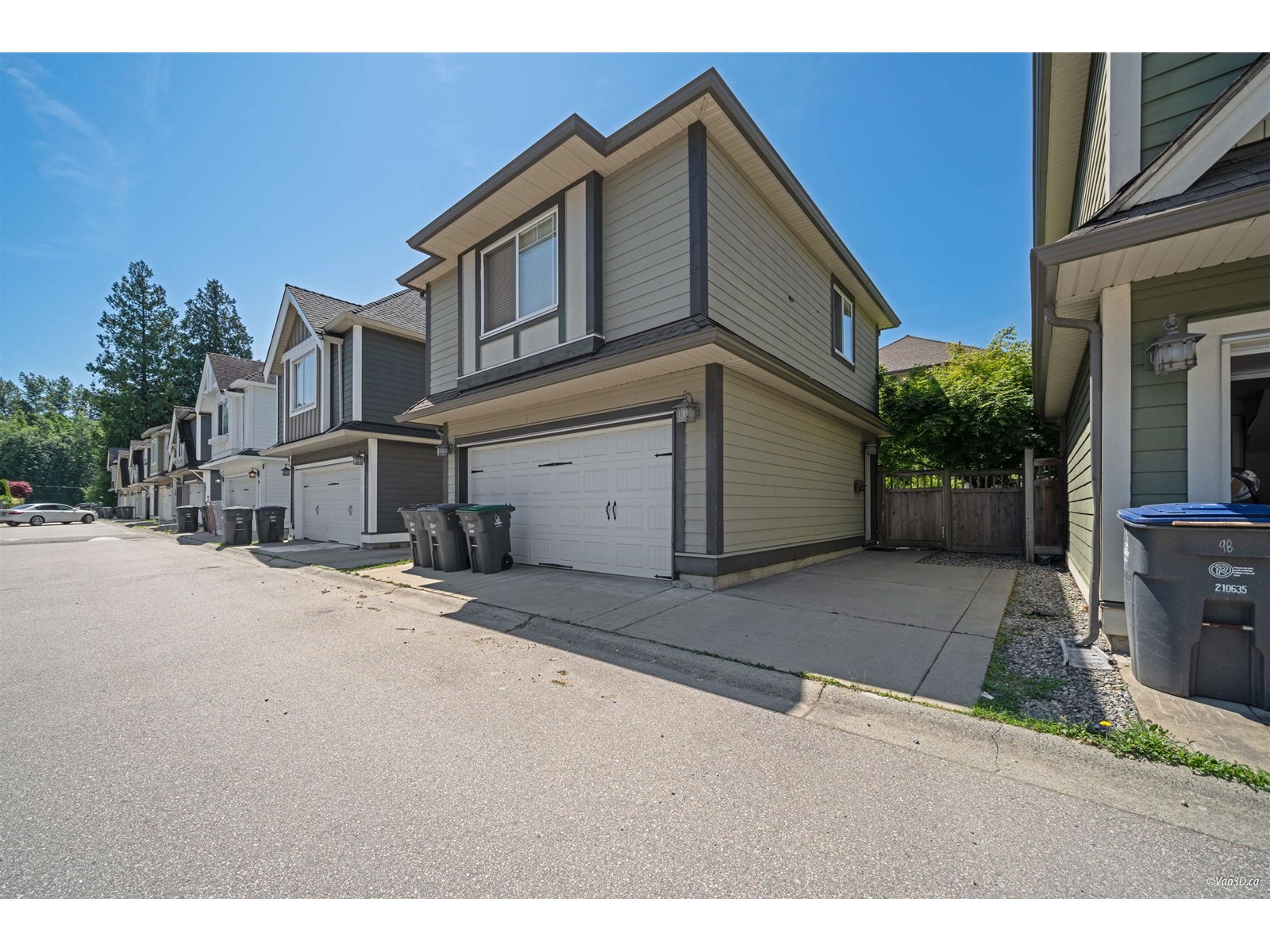 94 172 Street, Surrey, British Columbia  V3Z 9R2 - Photo 6 - R3012873
