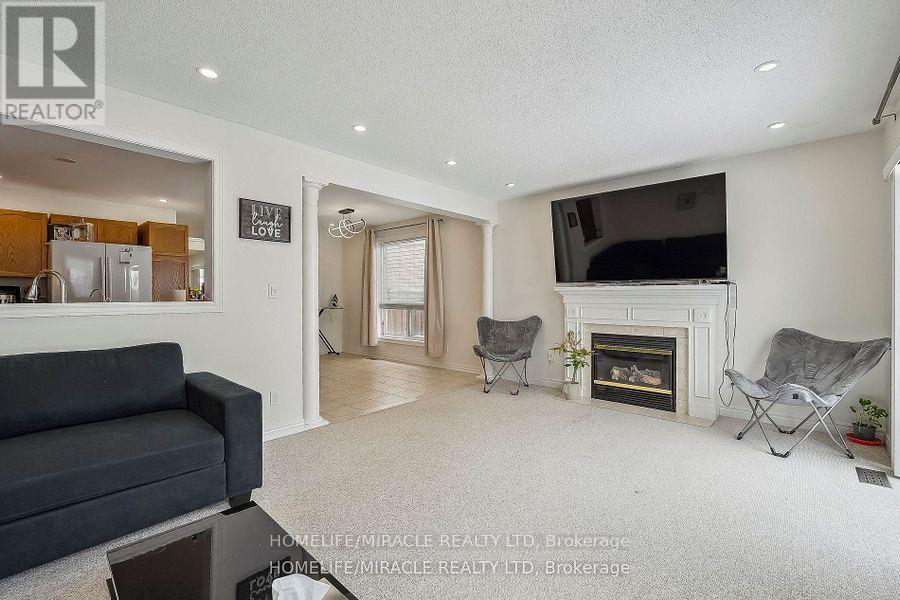 50 Raspberry Trail, Thorold, Ontario  L2V 5E3 - Photo 10 - X12207111